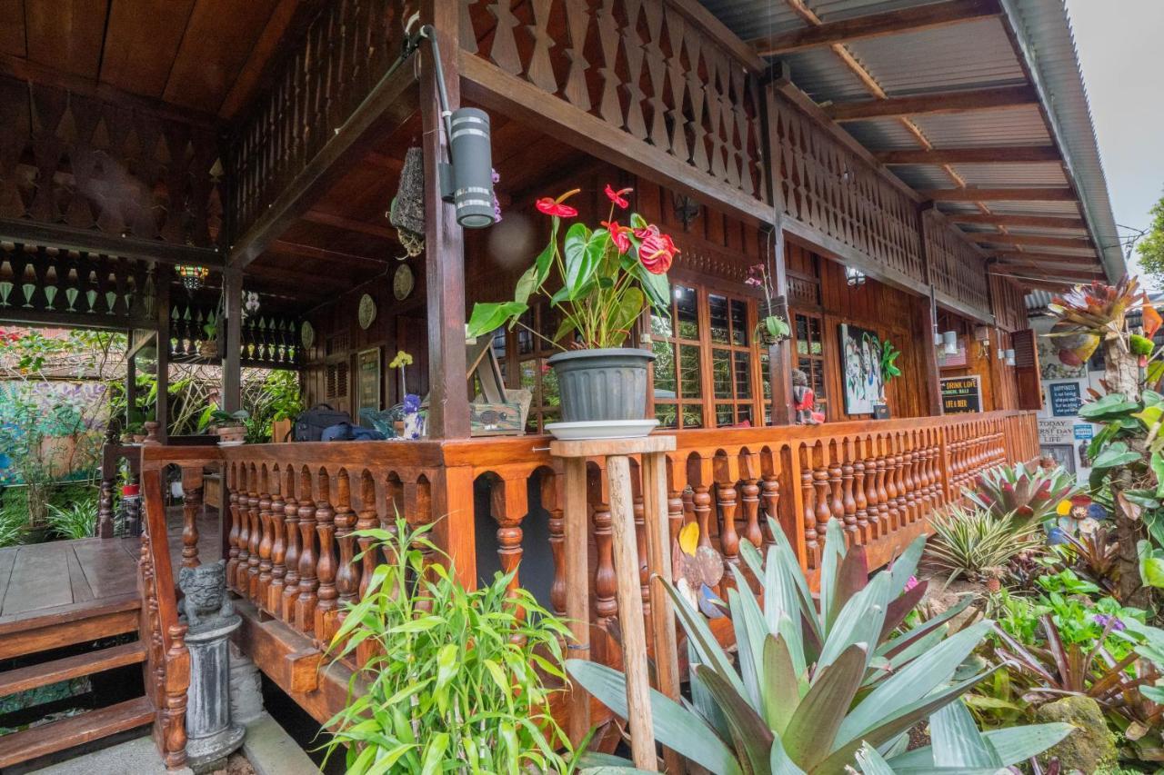 Rumah Kayu Sulawesi Antique Bedugul  Exterior foto