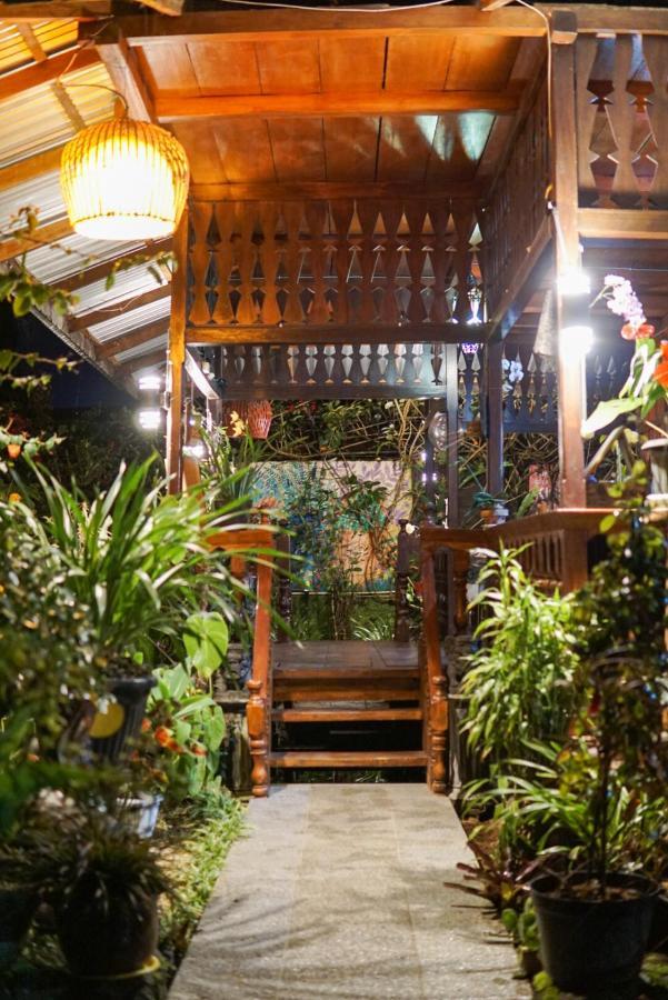 Rumah Kayu Sulawesi Antique Bedugul  Exterior foto